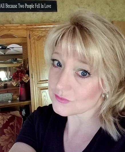 De-Slick Primer with Optical Illusion and Naked Skin Foundation