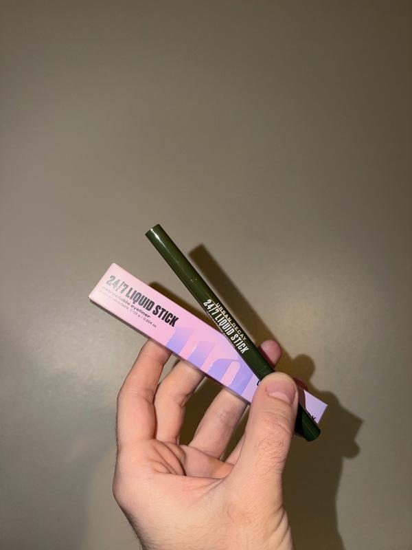 Customer carousel item 9.