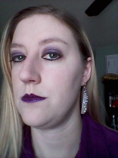 Main color: Sketch, with touches of Faded and Iced.