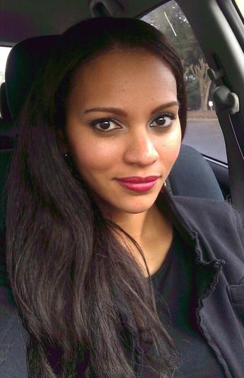 Revolution lipstick in Manic