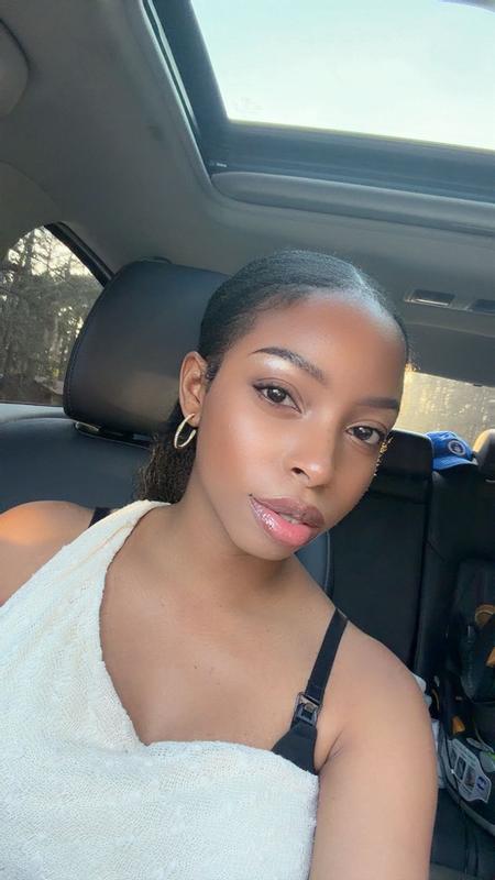 Customer carousel item 6.