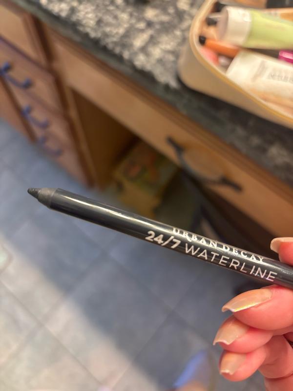 Customer carousel item 10.