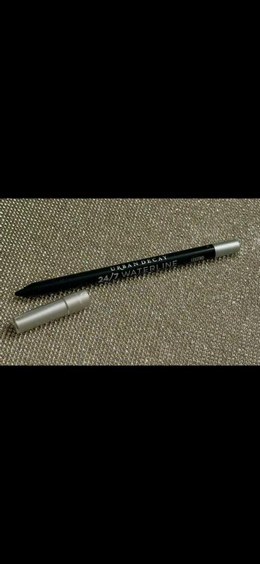 Customer carousel item 9.