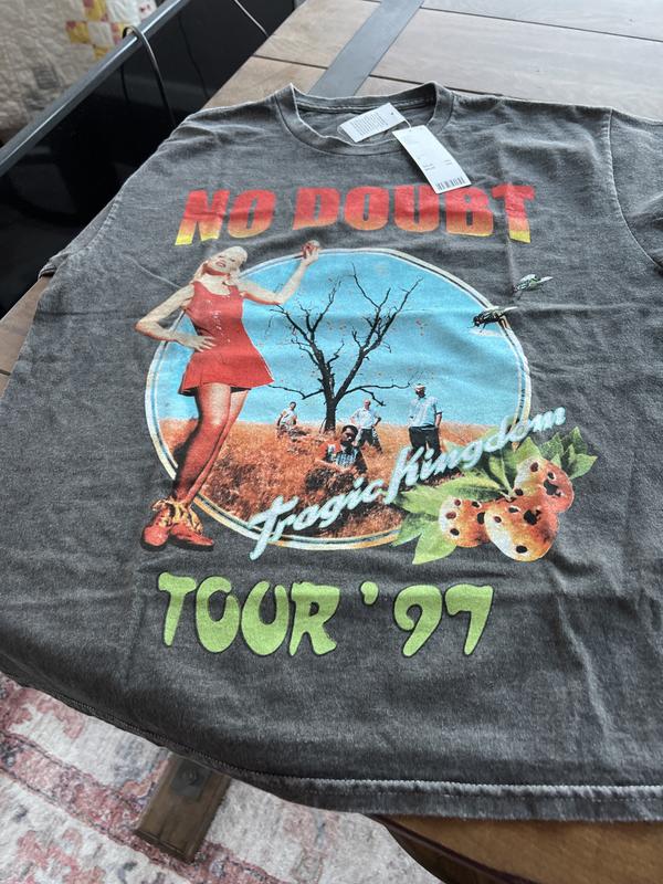 No Doubt 1997 Tour Graphic Tee | Urban Outfitters Canada