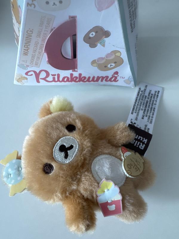 Friends™ & Bears Boys ヴィンテージラグ 天使のくま 大判 Box Blind Series Friends And Rilakkuma Original San-X Rilakkuma ラグ・カーペット