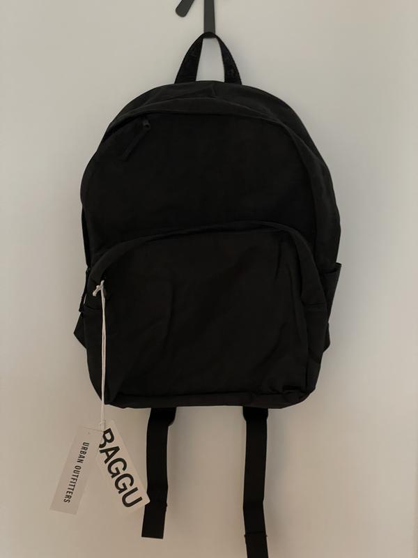 BAGGU Large Nylon Backpack | Urban Outfitters Canada