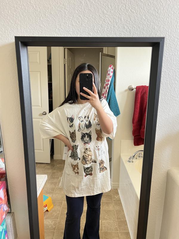kimchi blue cat graphic t shirt dress A.Y Fashion | Kimchi Blue Cat Graphic T-Shirt Dress @urbanoutfitters  https://sovrn.co/1dtvhvg #women #womencollection #womensports  #womenfashion