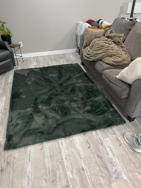 Melody Faux Rabbit Fur Rug