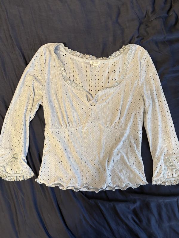 Kimchi Blue Zarina 3/4 Bell Sleeve Eyelet Knit Crop Top