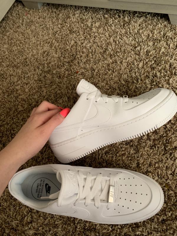 靴 NIKE Air Force 1 SAGE LOW Nike Air Force 1 Sage Low Triple White Shoes AR5339-100