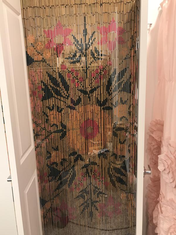 新品　アーバンアウトフィッターズ　バンブーカーテン Floral Bloom Oversized Bamboo Beaded Curtain | Urban Outfitters