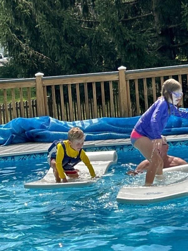 Review Thumbnail Image 0 275370027