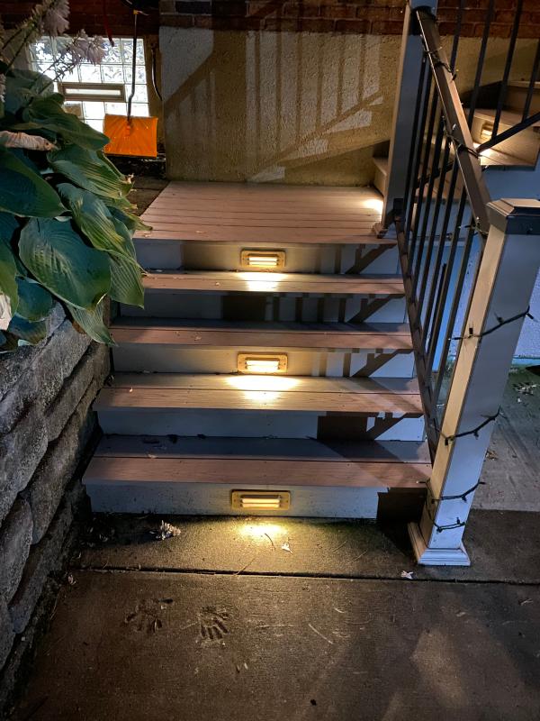 Solar concrete deals step lights