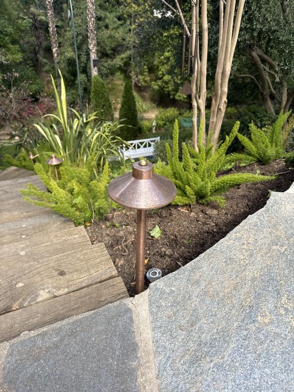Flat Hat Copper Path Light (7 Shade)