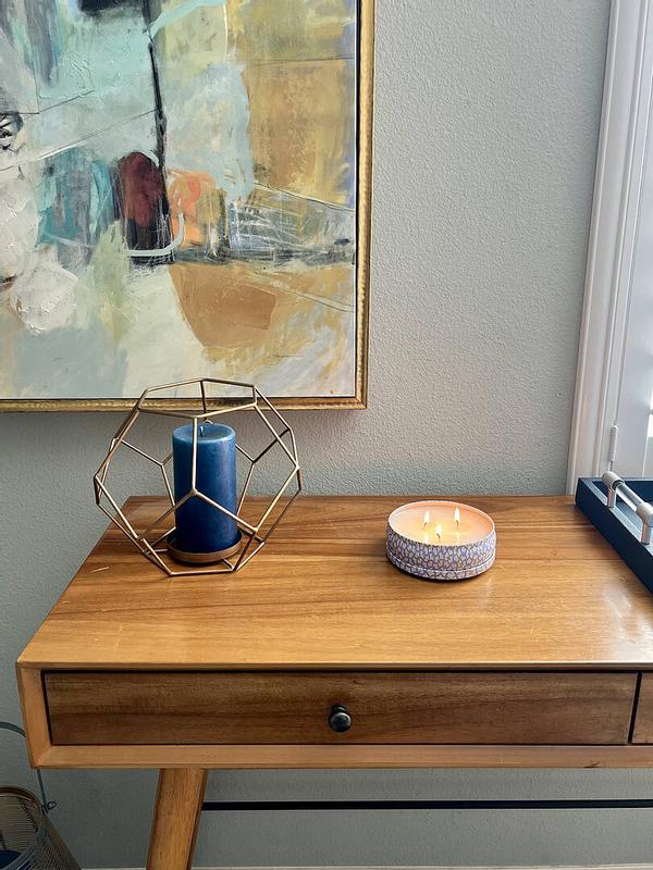 Customer photo for "A Light Lavender Whisper"