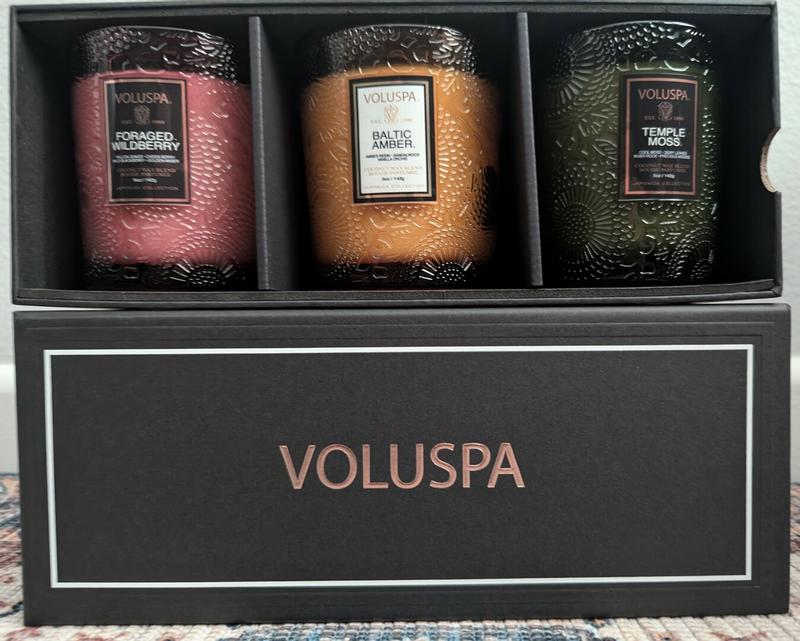 Customer carousel item 3.