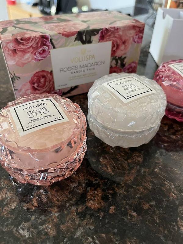 Customer photo for "Stunning look and scent"
