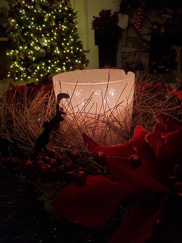 Customer photo for "I love your candles. They"