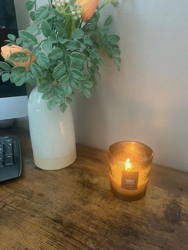 Customer carousel item 5.