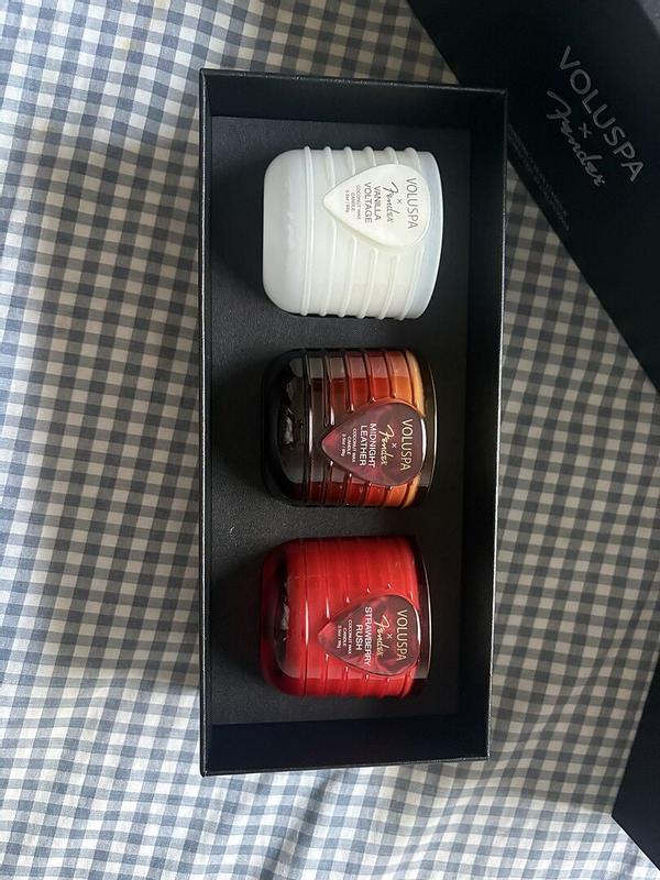 Customer photo for "🎸🕯️"