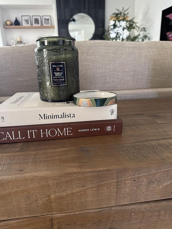 Review Thumbnail Image 0 376371961