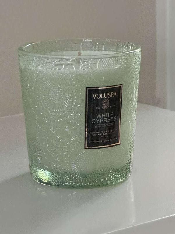 Customer photo for "Beautiful Light Plus with a Bright, Clean Scent"