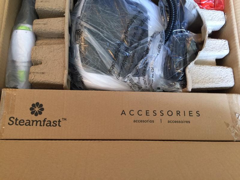 Steam Cleaner - Photo 2