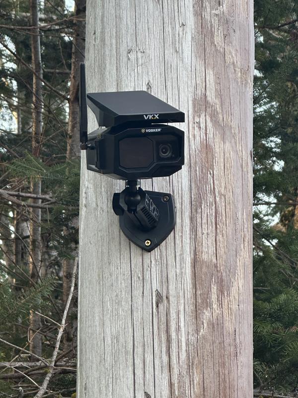 vosker-solar-power-lte-cellular-security-camera-at-tractor-supply-co
