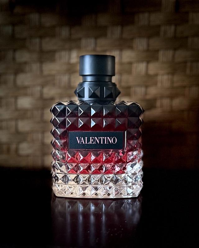 ★BORN IN ROMA DONNA INTENSE 100ml ★ Amazon.com : Valentino Donna Born In Roma Intense Eau de Parfum