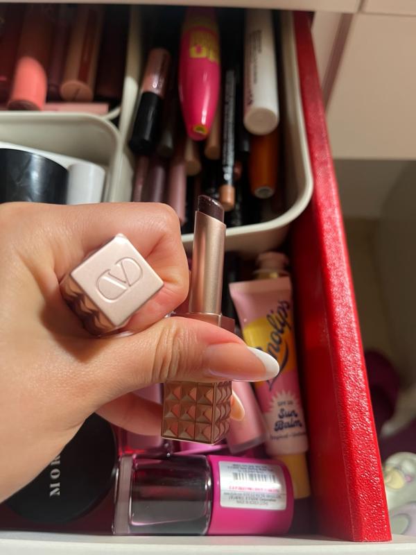 Customer carousel item 9.