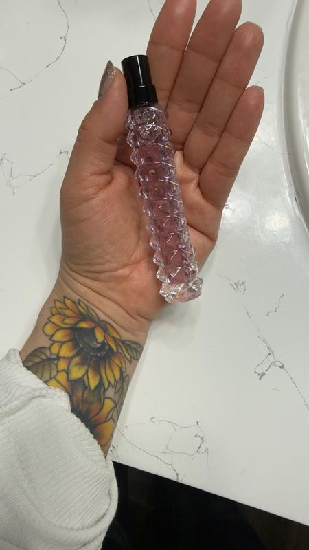 Customer carousel item 7.