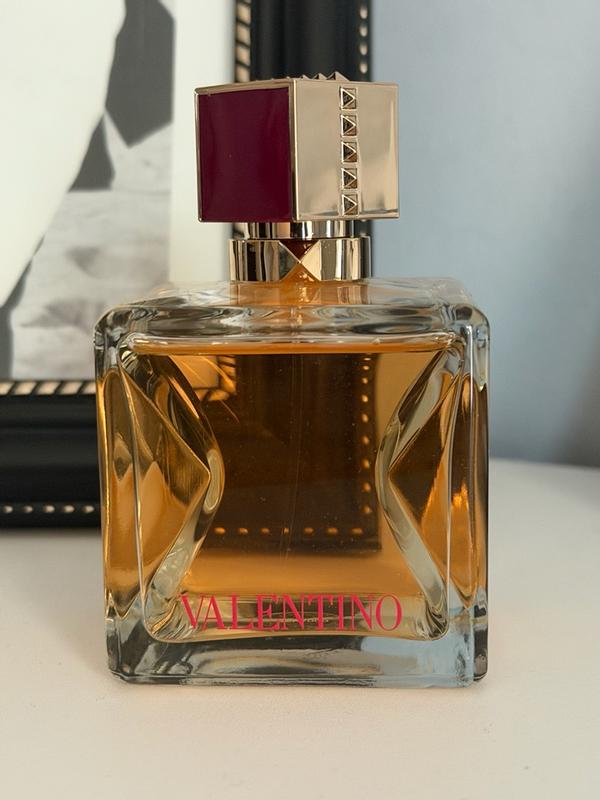 香水(ユニセックス) VALENTINO VOCE VIVA Eau de Parfum 50ml Voce Viva Eau De Parfum Women's Perfume | Valentino Beauty