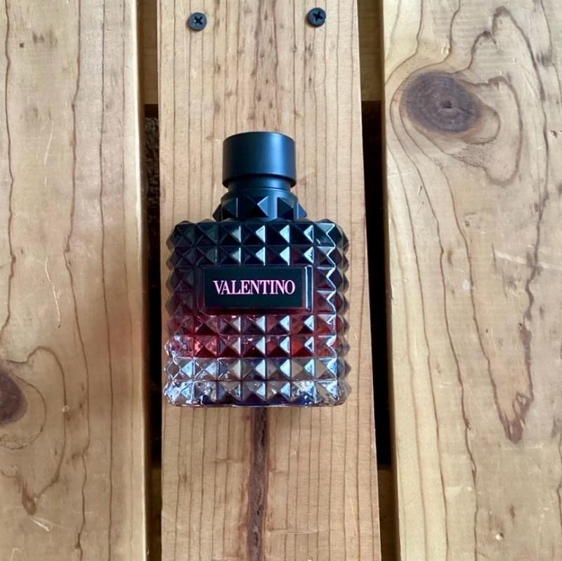 Born in Roma Uomo Eau de Parfum Intense | Valentino Beauty