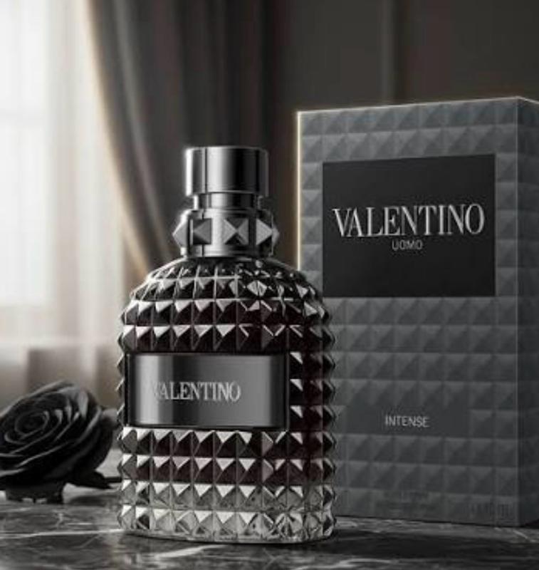 Valentino Uomo Noir Intense Eau de Parfum | Valentino Beauty