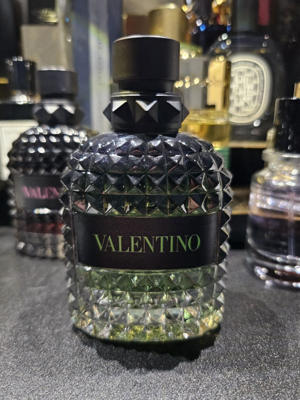 Customer photo for "A nice perfume flying under the radar"