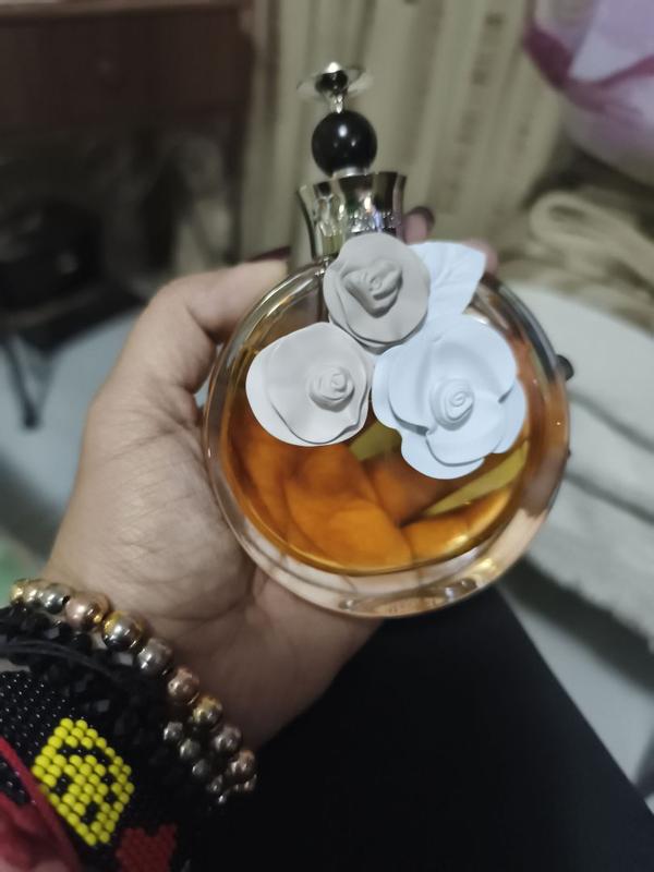 Customer photo for "It steals glances"