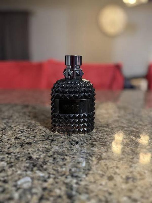 Valentino Uomo Noir Intense Eau de Parfum | Valentino Beauty