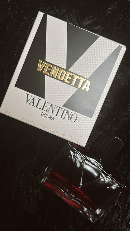 Customer photo for "Valentino Vendetta Donna"