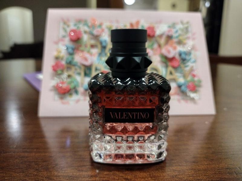 Born in Roma Uomo Eau de Parfum Intense | Valentino Beauty