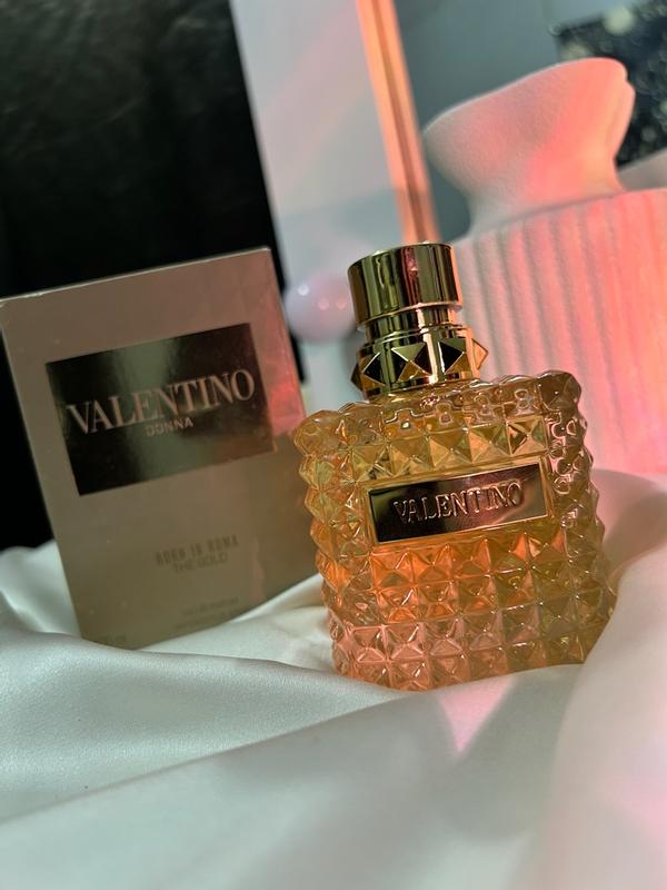 Customer photo for "A luxurious, warm, and long-lasting fragrance that’s perfect for any occasion."