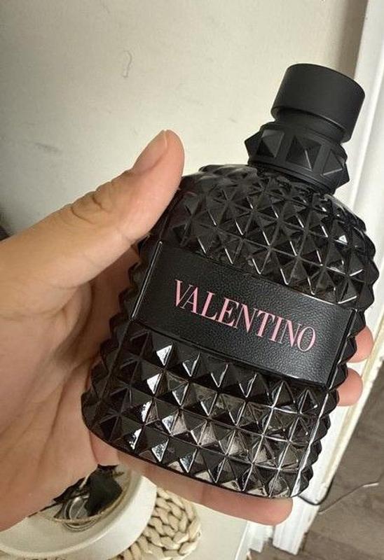 SHOP UOMO BORN IN ROMA EAU DE TOILETTE | Valentino Beauty