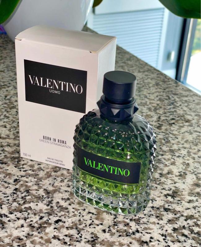 Customer carousel item 9.