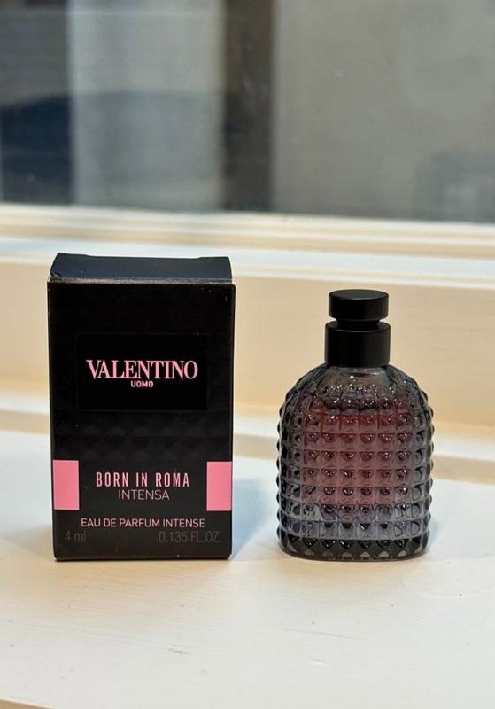 Valentino Uomo Noir Intense Eau de Parfum | Valentino Beauty