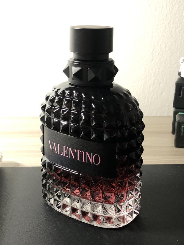 香水(ユニセックス) VALENTINO UOMO BORN IN ROMA INTENSE 50ml Uomo Born In Roma Intense Eau de Parfum with Vanilla
