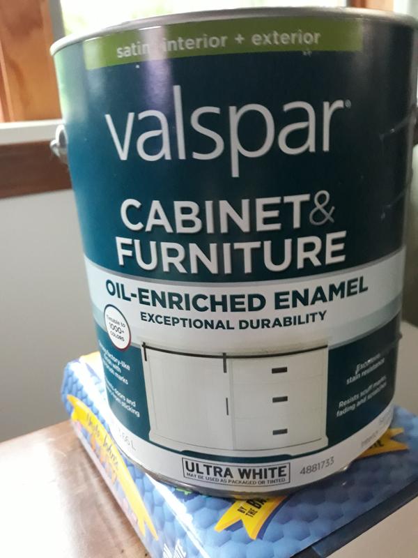 Valspar cabinet and furniture shop oil enriched enamel