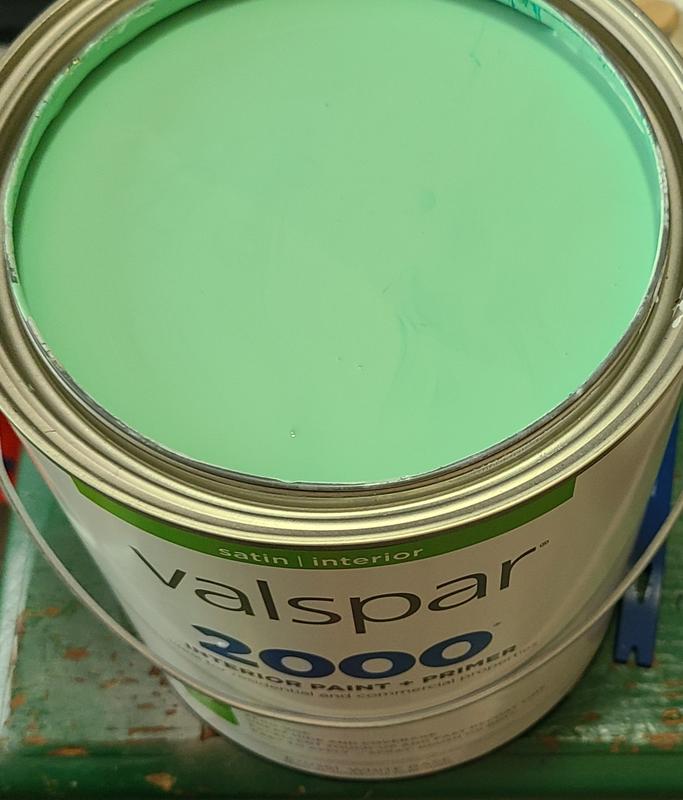 Valspar 2000 Flat Black Latex Interior Paint + Primer (1-Gallon) in the  Interior Paint department at