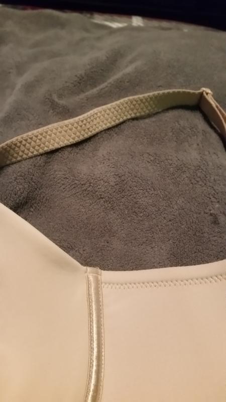 The non slip straps are very comfortable and stay in place very well no matter how you adjust them.