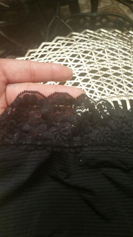 Pretty lace waist