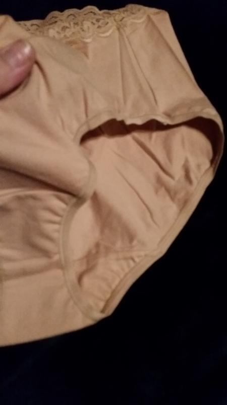 Love the lace at the top of the panty, and as you can see, plenty of well crafted panties that are super comfortable!