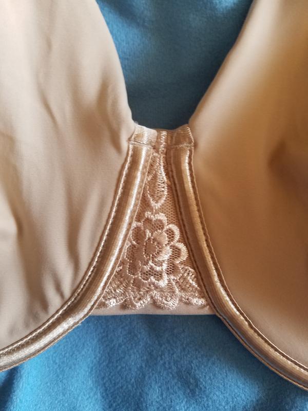 Support between bra.